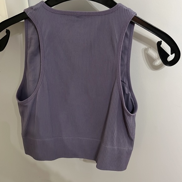 Garage cropped top - Picture 2 of 3